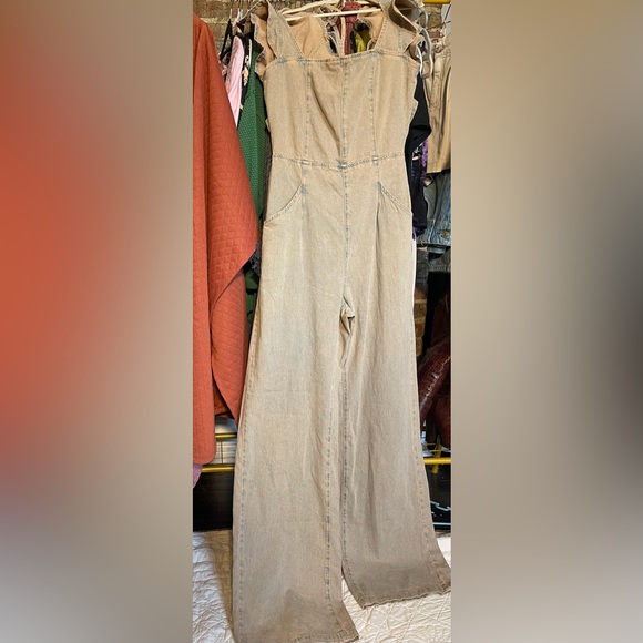 NWOT Free People-We The Free Love Bites Jumpsuit SIZE Small- no tags - Picture 5 of 16